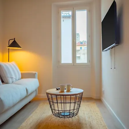 #302-heart Of Vieil - Place Nationale-high-end Newly Renovated & Furnished Appartement Antibes